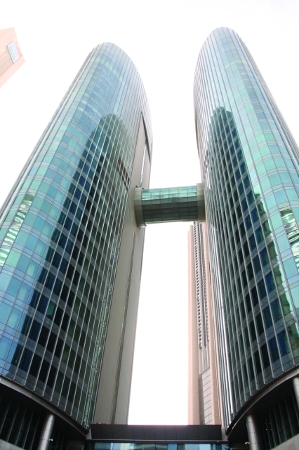 الصورة : Ⅶ مقر بنك ميرابو في مركز دبي المالي العالمي |  المصدر