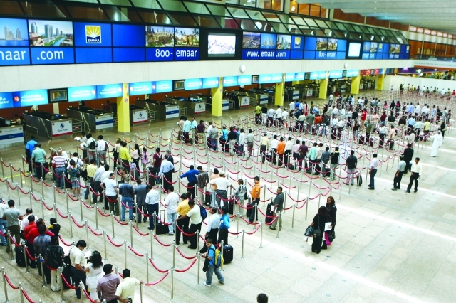 الصورة : نمو كبير للمسافرين عبر مطار دبي في مايو ارشيفية