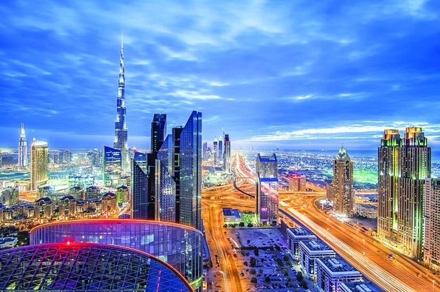 الصورة :  نشاط كبير للاستثمار العقاري في دبي   |  البيان