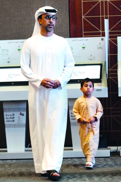 الصورة : ■في دبي.. خطوات نحو المستقبل