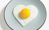 الصورة: الصورة: البيض بريء من الأزمات القلبية