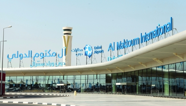 الصورة : Ⅶ مطار آل مكتوم حقق نمواً قياسياً في أعداد المسافرين خلال الربع الأول من العام الجاري  |  البيان