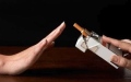 الصورة: الصورة: الاقلاع عن التدخين يقيك من مخاطر الامراض المزمنة