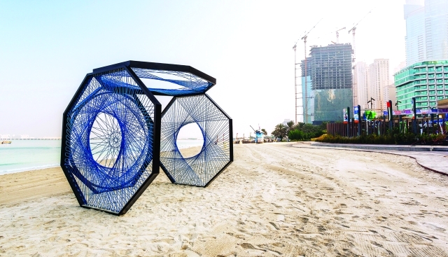 الصورة : عمل المصممة الجود لوتاه في مشاركتها بأسبوع دبي للتصميم