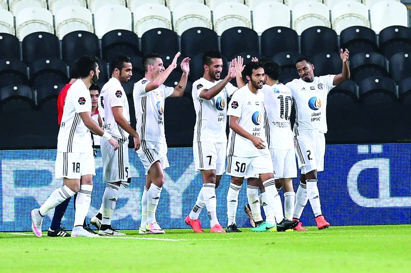 الصورة : Ⅶ فرحة لاعبي الجزيرة برد الاعتبار أمام الوصل  |  البيان