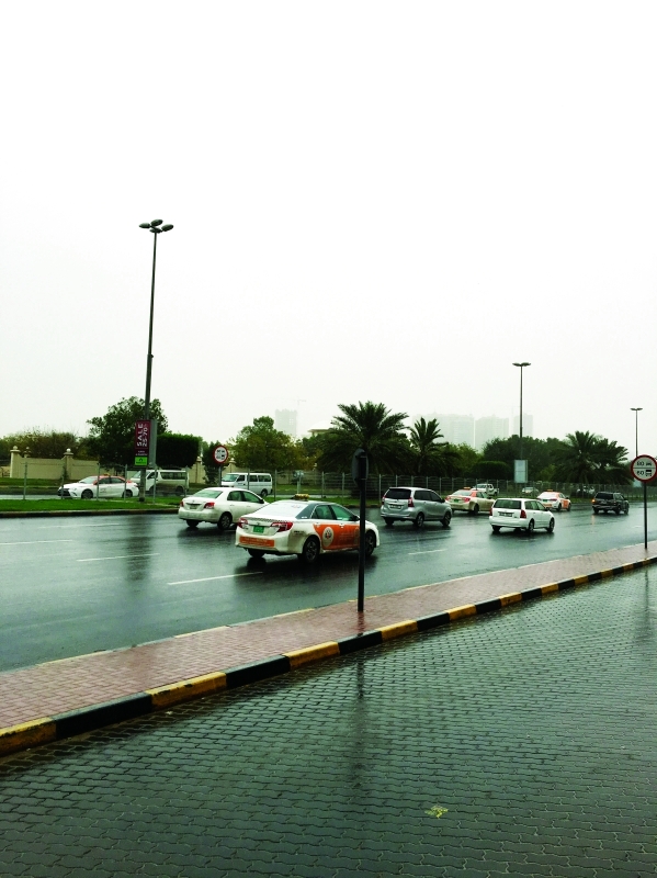 الصورة : ■ عجمان شهدت أمطاراً متوسطة على فترات