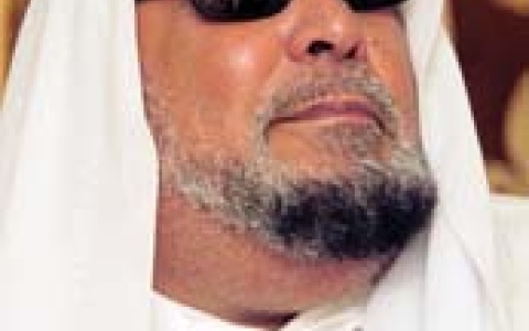 الصورة: الصورة: وفاة الفنان الإماراتي سلطان الشاعر "إشحفان" في ألمانيا