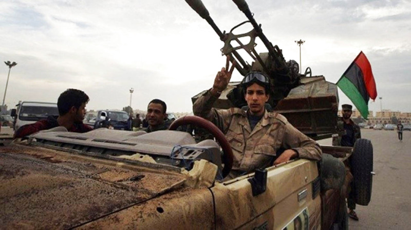 الجيش الليبي يحاصر الإرهابيين في جيب وسط درنة - عالم واحد ...