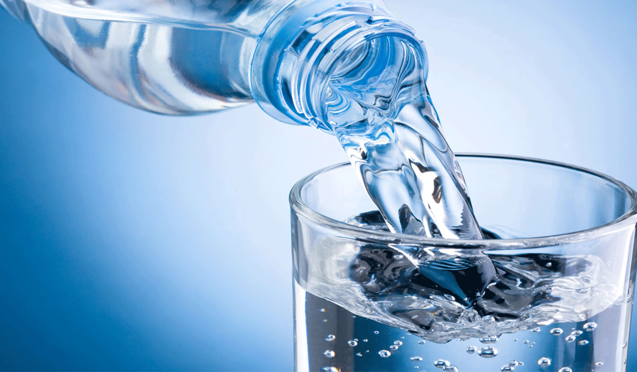 قلة شرب الماء تؤدي إلى قلة التركيز - البيان الصحي - مقالات ودراسات - البيان