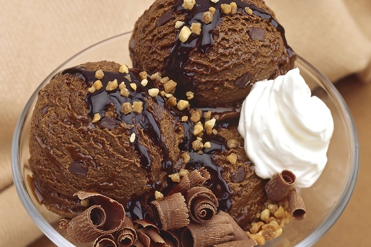 طريقة تحضير مثلجات شوكولاتة سهلة جدا Image