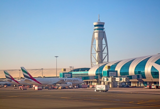 افتتاح المدرج الجنوبي في مطار دبي الدولي - البيان