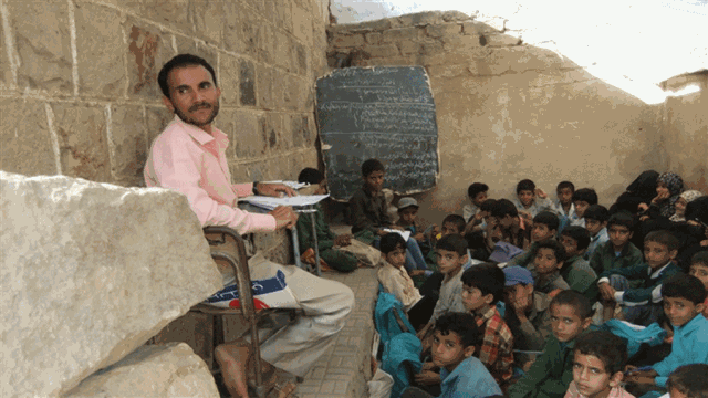 التعليم في اليمن.. المدارس ثكنات عسكرية للحوثيين - البيان