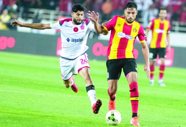 22 لاعباً جزائرياً  في الدوري التونسي - البيان