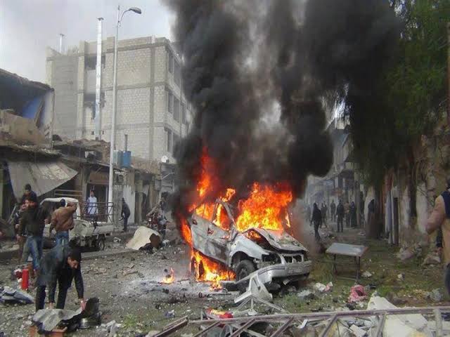 سوريا مقتل وإصابة 45 شخصا بانفجار سيارة مفخخة البيان