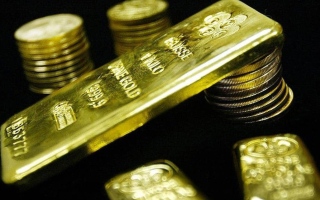 الذهب يهبط وسط آمال باتفاق تجاري أمريكي صيني