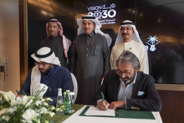 السعودية توقع عقدا مع  فيرجن هايبرلوب  لتطوير تكنولوجيا النقل - البيان