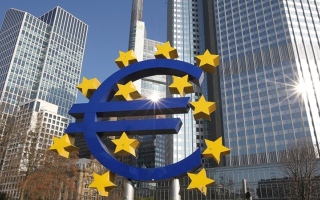 المركزي الأوروبي يحث على تدابير بقيمة 1.6 تريليون دولار لمواجهة كورونا