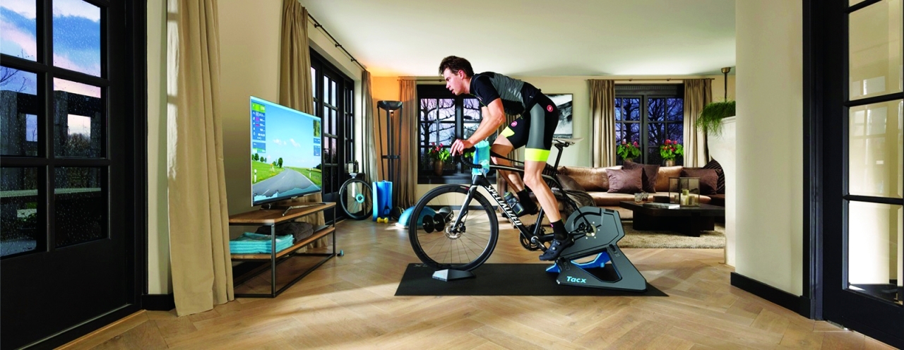 الصورة : التحدي يهدف إلى تحفيز الجمهور على ممارسة رياضة الدراجات الهوائية داخل المنزل |    البيان