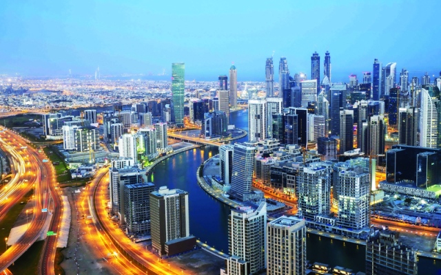 زوار دبي..  نمو يتجاوز المستويات العالمية - الاقتصادي - السوق المحلي - البيان