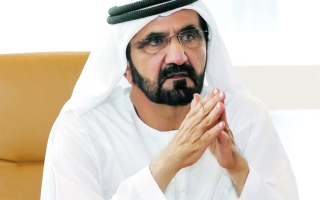 محمد بن راشد يهنئ أوائل الثانوية في الإمارات