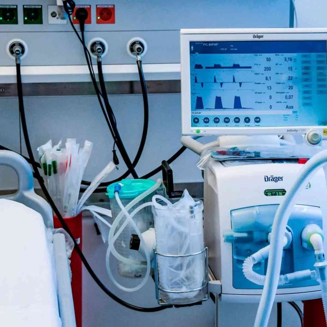 صورة الصحة المصرية: 111 مصاباً فقط بكورونا على أجهزة التنفس الصناعي – عالم واحد – العرب