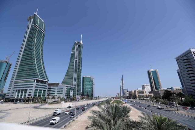 صورة حكومة البحرين تسدد فواتير الكهرباء والمياه للمواطنين حتى نهاية 2020 – الاقتصادي – العالم اليوم
