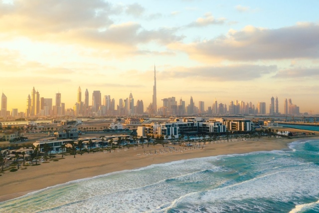 صورة إقامة ليلتين في فندق واختبار كوفيد-19 مجاناً للقادمين إلى دبي – الاقتصادي – السوق المحلي