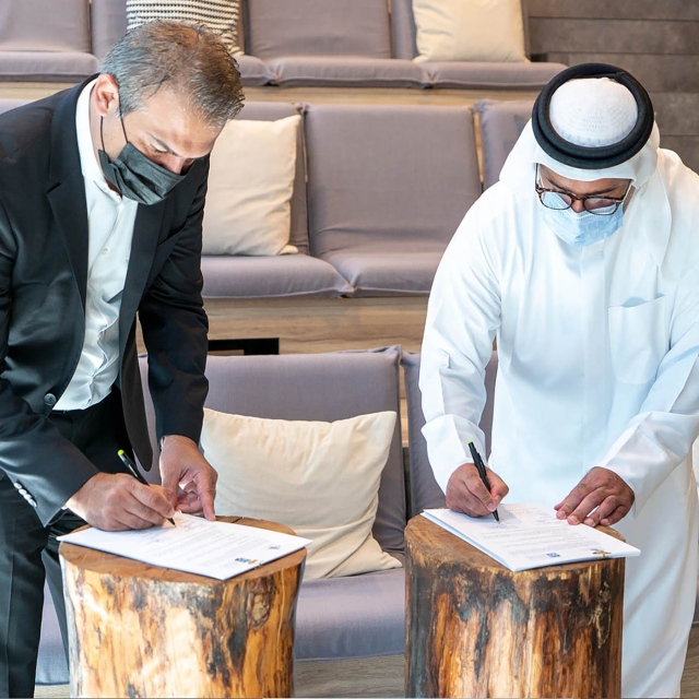 تعاون بين «كلية دبي للسياحة» و«شلهوب» لدعم الكوادر الوطنية