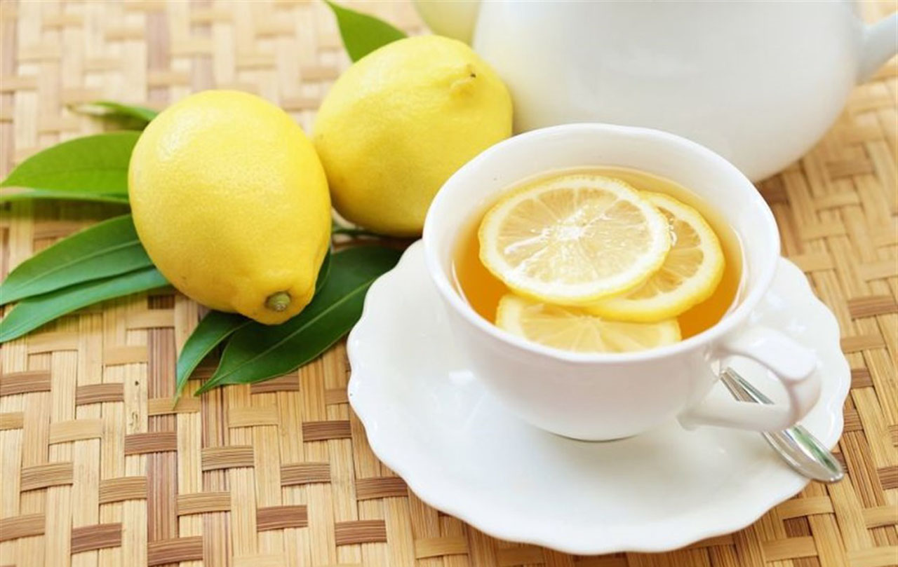 Что будет если пить чай с лимоном. Чой лимонн. Чай с лимоном. Чашка чая с лимоном. Лимонный чай.