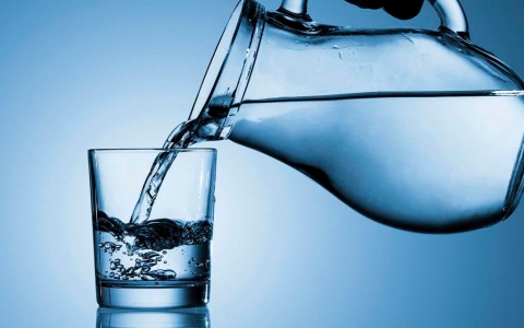 الصورة: الصورة: ما علاقة جودة المياه بطول عمر الإنسان؟