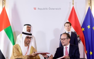 محمد بن زايد وسيباستيان كورتس يشهدان توقيع اتفاقية الشراكة الإستراتيجية الشاملة بين الإمارات والنمسا