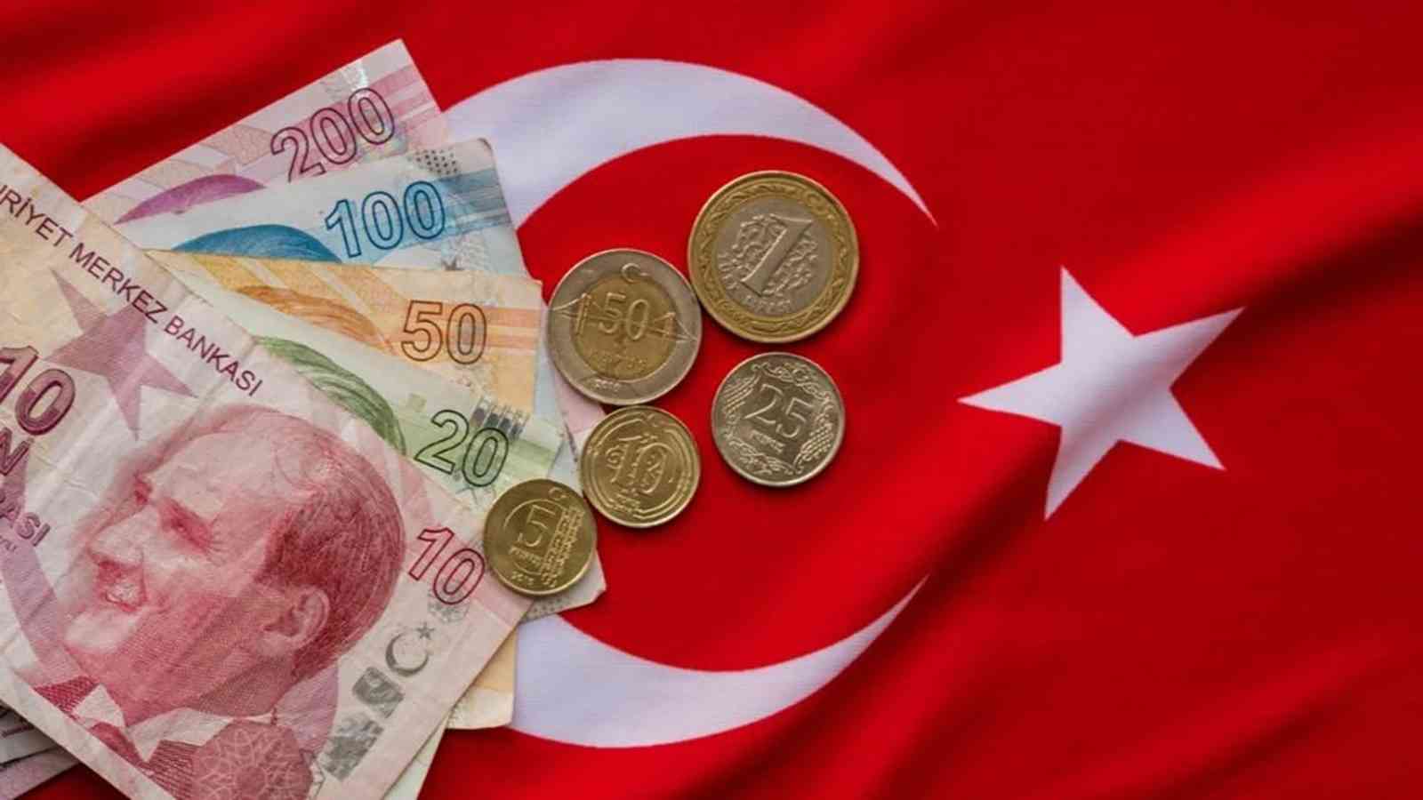 تراجع الليرة التركية إلى مستوى قياسي
