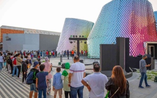 6 أجنحة تستقطب 325 ألف زائر خلال أول أسبوعين من إكسبو 2020