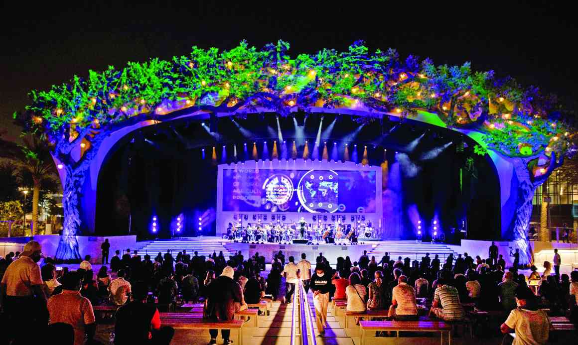 الصورة : » إضاءة ترسم ملامح مسرح دبي ميلينيوم