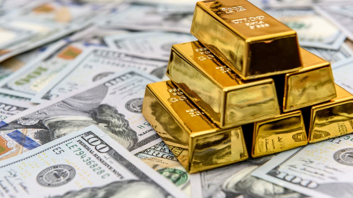 تراجع أسعار الذهب أمام الدولار.. فما أسباب فقدان "المعدن الأصفر" بريقه