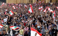 الصورة: الصورة: احتجاجات في لبنان بسبب تردي الأوضاع المعيشية