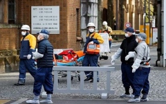 الصورة: الصورة: إصابة طلاب إثر هجوم بسكين في طوكيو