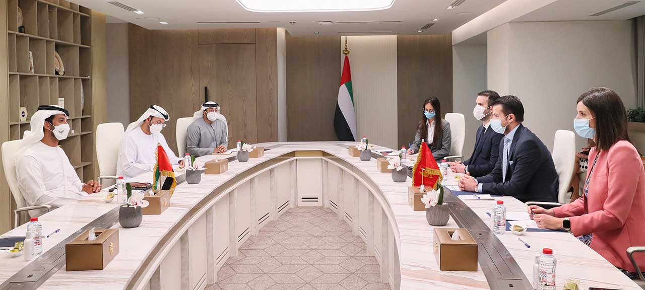 الإمارات ومونتنيغرو تبحثان تعزيز التعاون الاقتصادي والتجاري