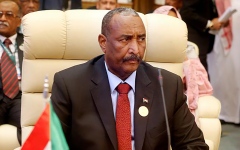 الصورة: الصورة: تعيين حكومة سودانية جديدة من 15 وزيراً