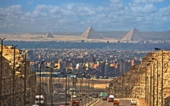 الصورة: الصورة: مصر تحدد 5 شروط جديدة لدخول أراضيها