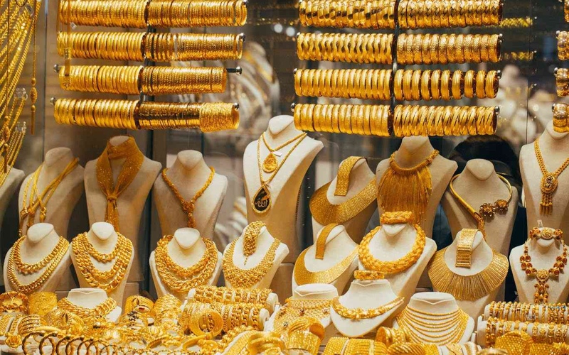 الصورة: الصورة: تراجع كبير في أسعار الذهب بمصر