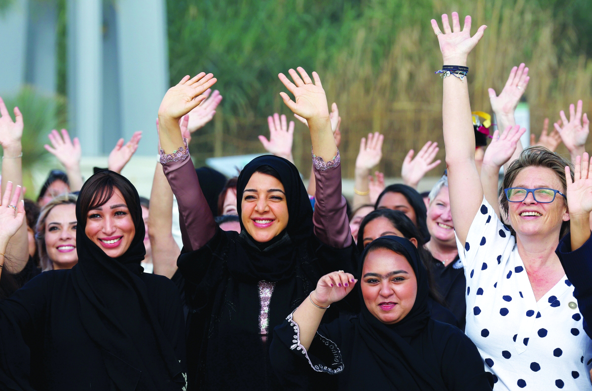 الصورة : » ريم الهاشمي وعدد من موظفات إكسبو 2020 دبي خلال الاحتفال باليوم الدولي للمرأة| البيان