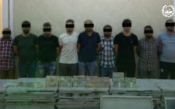 الصورة: الصورة: شرطة دبي تضبط طناً و56 كيلو غراماً من مخدر الكريستال