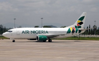 الصورة: الصورة: نيجيريا أول دولة توقف حركة الطائرات بسبب ارتفاع أسعار الوقود