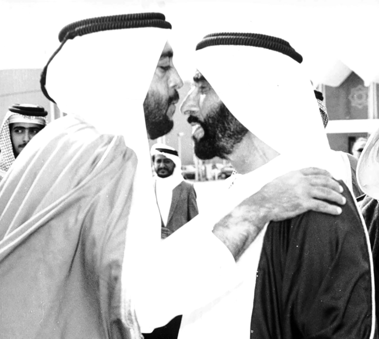 وزراء: الإمارات فقدت برحيل خليفة قائداً فذاً  مخلصاً لشعبه ووطنه