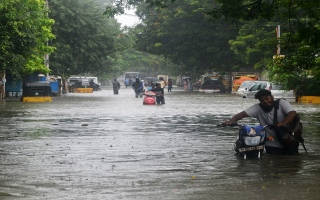 فرار أكثر من نصف مليون هندي من فيضانات في شمال شرق البلاد
