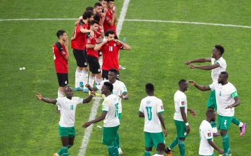 الصورة: الصورة: فرج عامر يثير الجدل من جديد بخصوص مباراة مصر والسنغال
