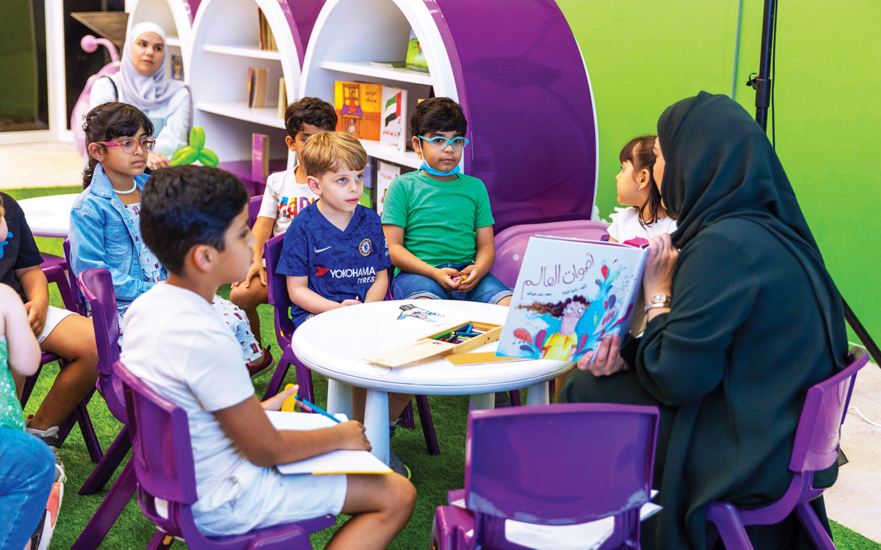 “Sharjah Libraries” organizes 14 interactive workshops in “Sharjah Reading for Children”