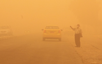 الصورة: الصورة: العراق يعطل الدوام الرسمي لسوء الأحوال الجوية