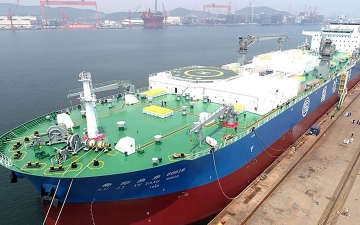 الصورة: الصورة: تشغيل أول سفينة في العالم لتربية الأحياء المائية في الصين